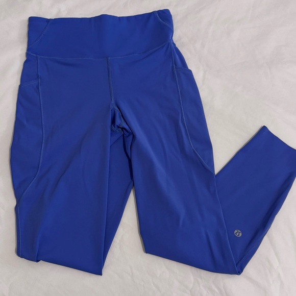 LULULEMON 33” Leggings Side and Hidden Inner Pockets Blue size 6 - Picture 9 of 9